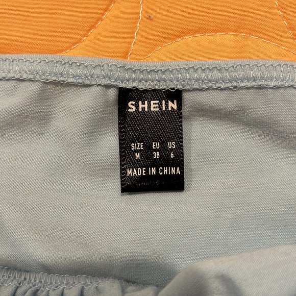 Light blue tank top - Picture 2 of 2